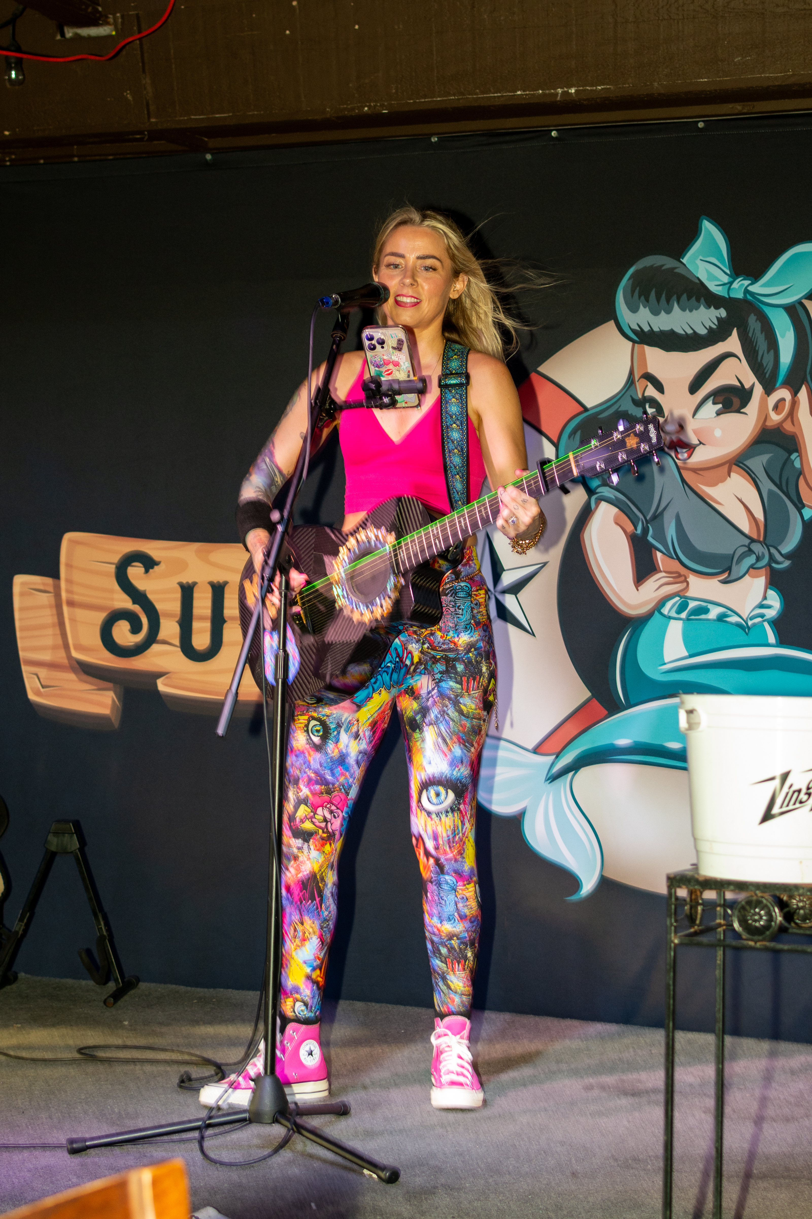Kari Wolf – Surlysiren